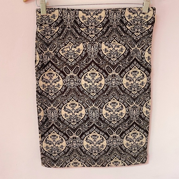 ❤️ JUICY Couture Skirt 💕 WORN ONCE BEAUTIFUL - Picture 2 of 8